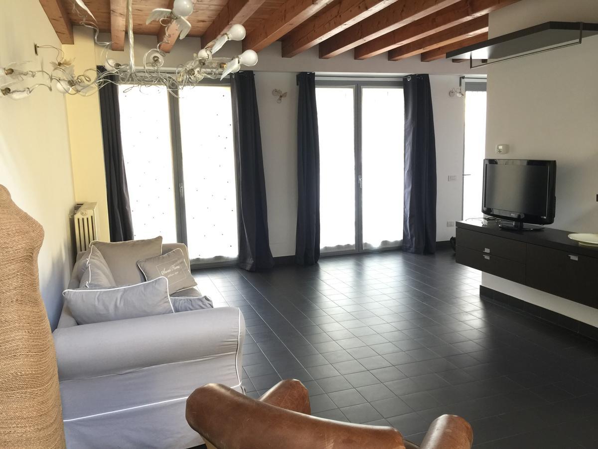Appartamento Navigli Downtown Cocco House Milano Esterno foto